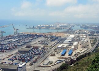 Jak importować towar? Jak importować towar?