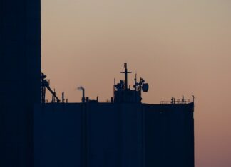 Kim są operatorzy IK?