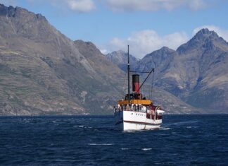 Jak zacząć zarabiać e-commerce?