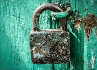 Jak zapewnić bezpieczeństwo w szkole? Jak zapewnić bezpieczeństwo w szkole?